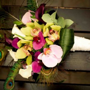 32076068 - beautiful wedding bouquet